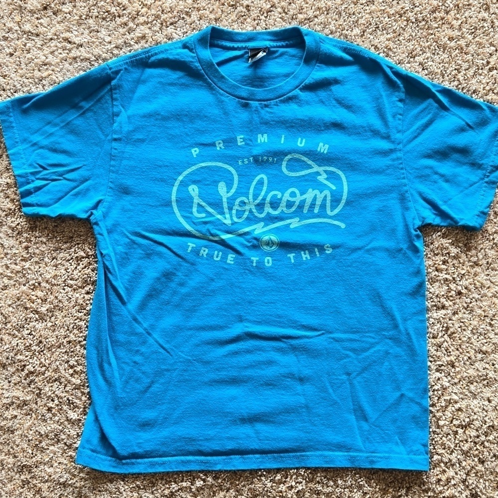 Volcom youth tshirt, lg, euc